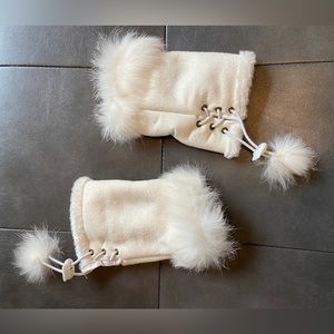 Fingerless Gloves - Creamy White- suede and fur size medium